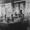 Which famous inventors invented things related to what is now known as illinois during its history?